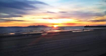 Ayr Beach View Apartment