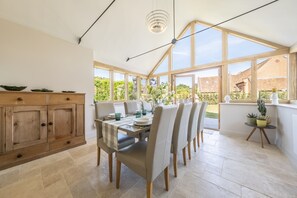 Dining - The Old School House, Docking, Norfolk (King's Lynn)