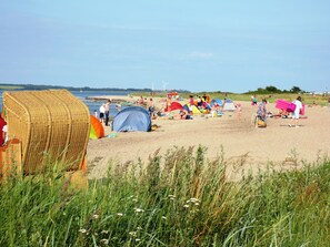In Strandnähe, Liegestühle
