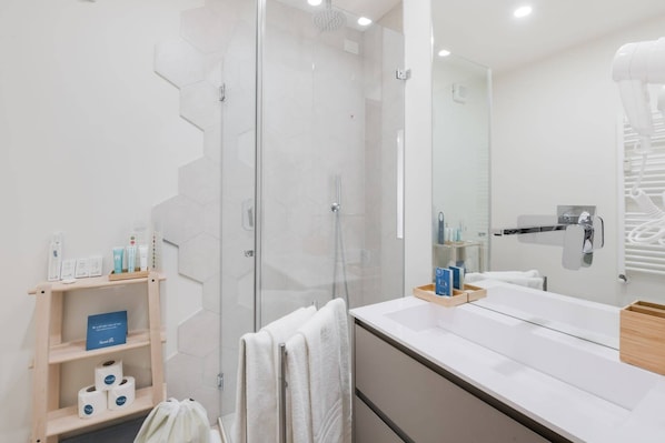 Hair dryer, towels