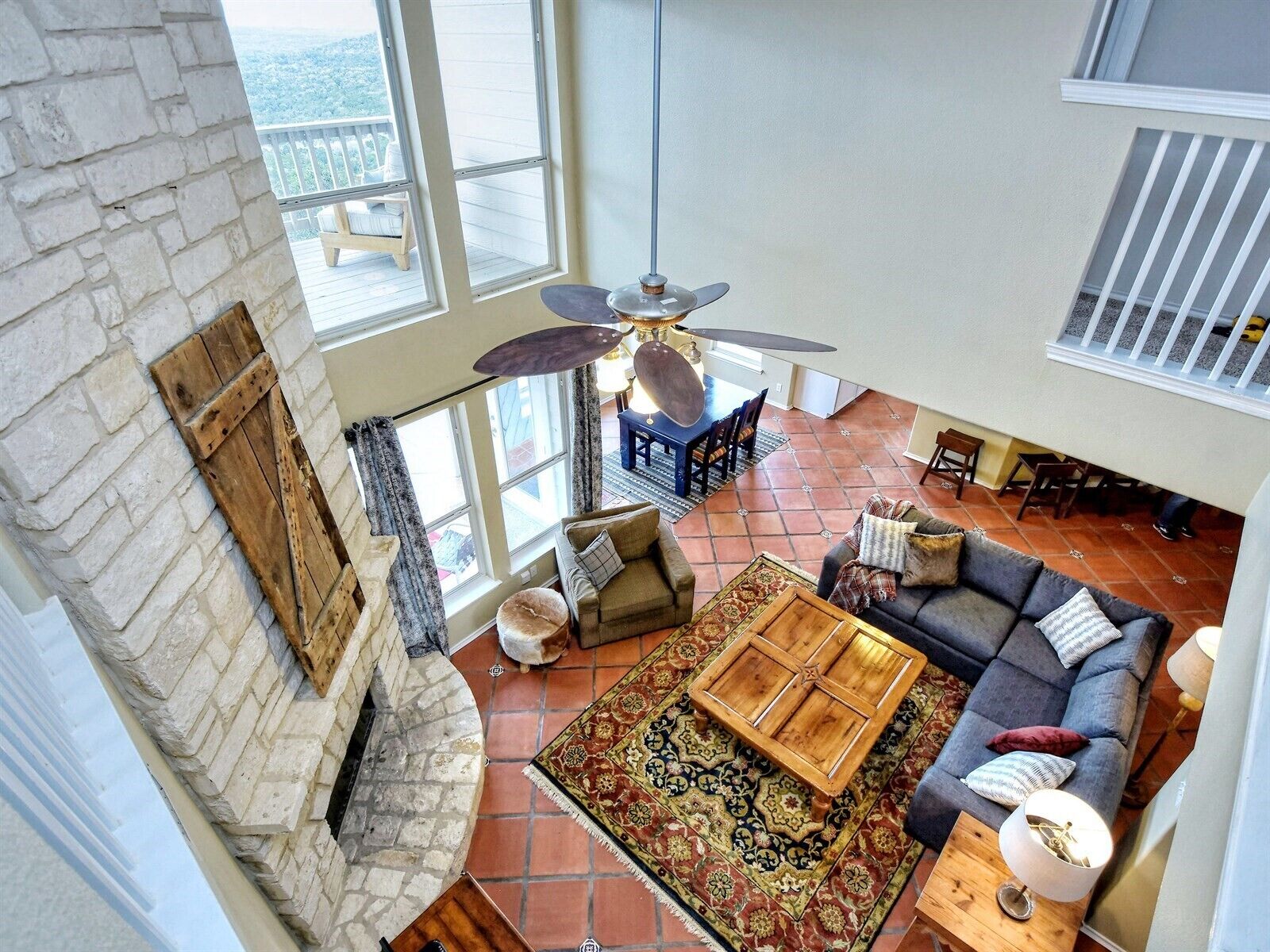 Serene Hill Country Home, 12+ Acres, Infinity Pool, 7 Bedrooms, Newly Remodeled