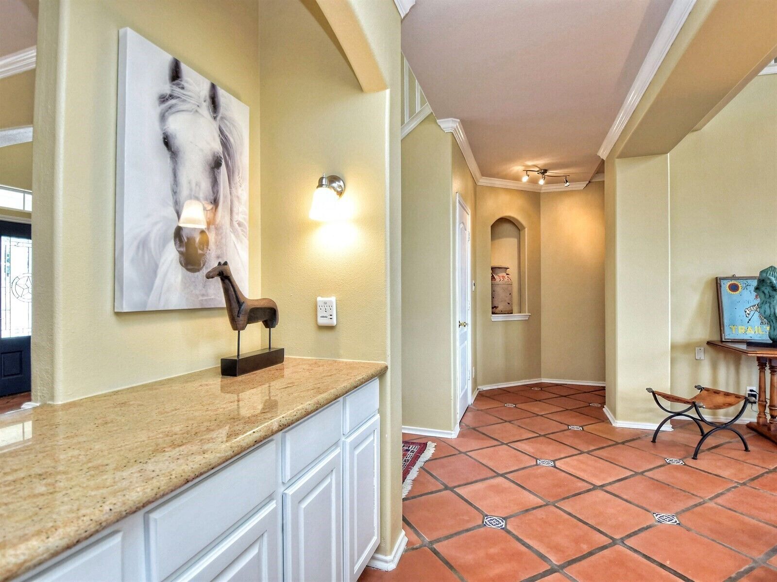 Serene Hill Country Home, 12+ Acres, Infinity Pool, 7 Bedrooms, Newly Remodeled