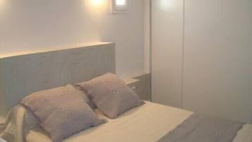 1 chambre, fer et planche Ă repasser, lit parapluie, Wi-Fi gratuit