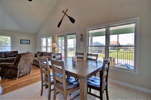 Interior - "My 4 Beaches" Pet Friendly Cozy Topsail Island Home in Surf City, NC (Surf City)