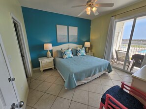 2 soverom, strykejern/-brett, wi-fi og sengetøy