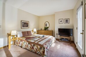 3 bedrooms, free WiFi, bed sheets