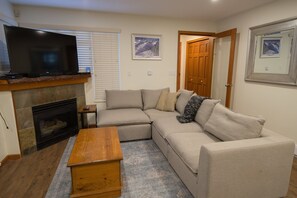 Téléviseur, foyer, écran d’ordinateur