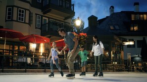 Property grounds - 5 Bed/5 Bath Condo - Steps from the Chairlift! (Edwards)