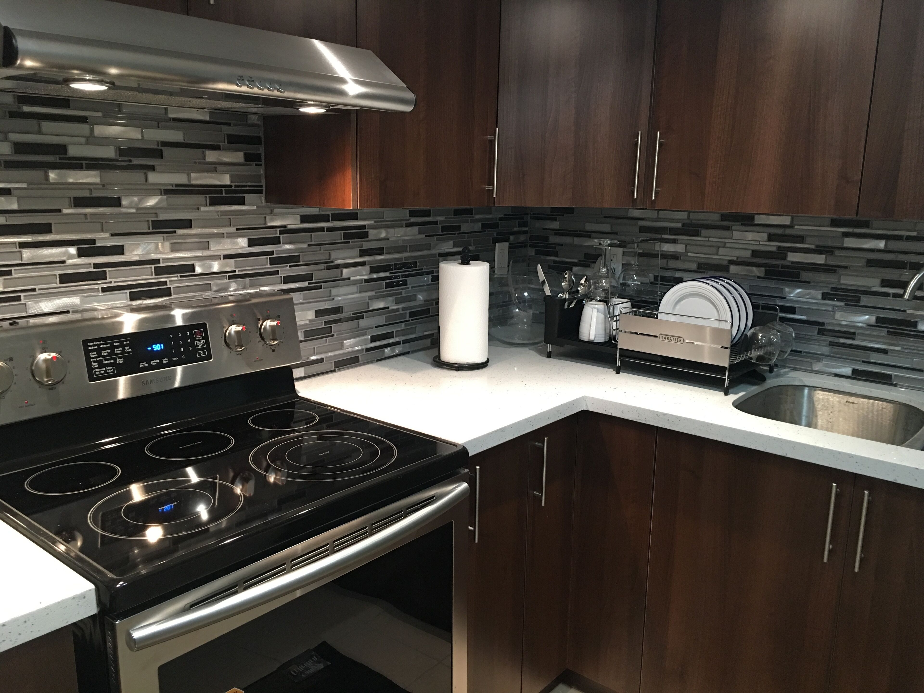  Modern  Bsmt Apartment - Separate & Private