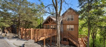 A tranquil escape to a 2 bedroom, 2 bath lodge located at Stonebridge Resort!
