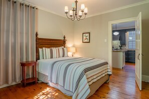 5 habitaciones, tabla de planchar con plancha y wifi gratis 