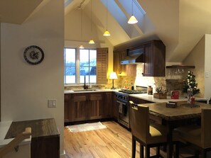 Fridge, microwave, oven, stovetop -  1 BLOCK TO GONDOLA! DESIGNER REMODEL! THREE BEDROOMS + FAMILY RM (Telluride)