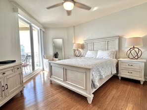 2 soverom, strykejern/-brett, internettilgang og sengetøy