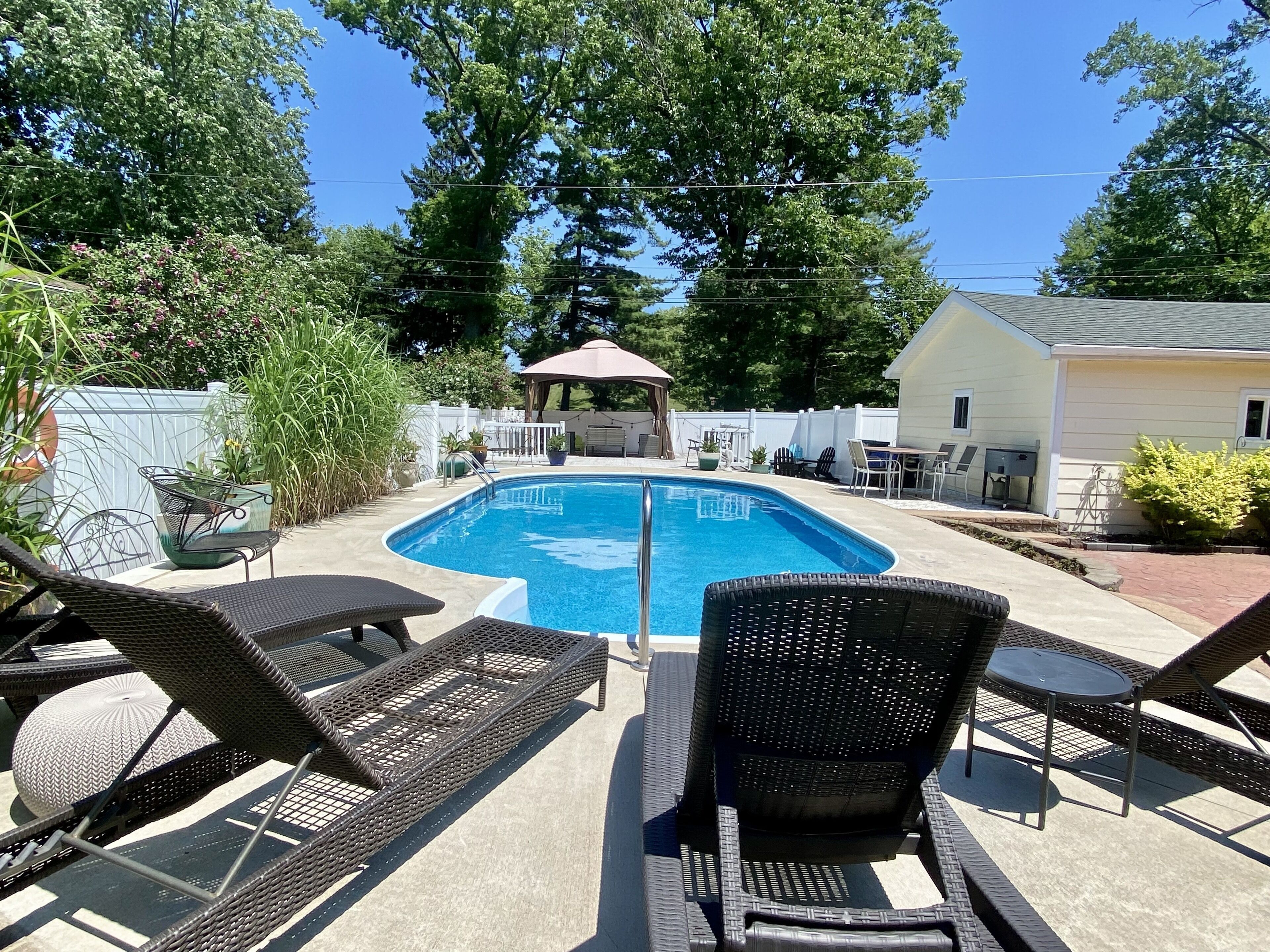 Private Poolside Oasis In Downtown New Buffalo