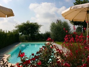 Pool - Typical cottage in the hills of Cortona, perfect for couples for a romantic holiday or honeymoon. Lo (Cortona)