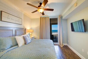 3 bedrooms, iron/ironing board, travel cot, free WiFi - Azure 519 ~3BR Oceanfront Condo - Sleeps 9 - Unbelievable Views! (Fort Walton Beach)