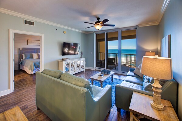 Smart TV - Azure 519 ~3BR Oceanfront Condo - Sleeps 9 - Unbelievable Views! (Fort Walton Beach)