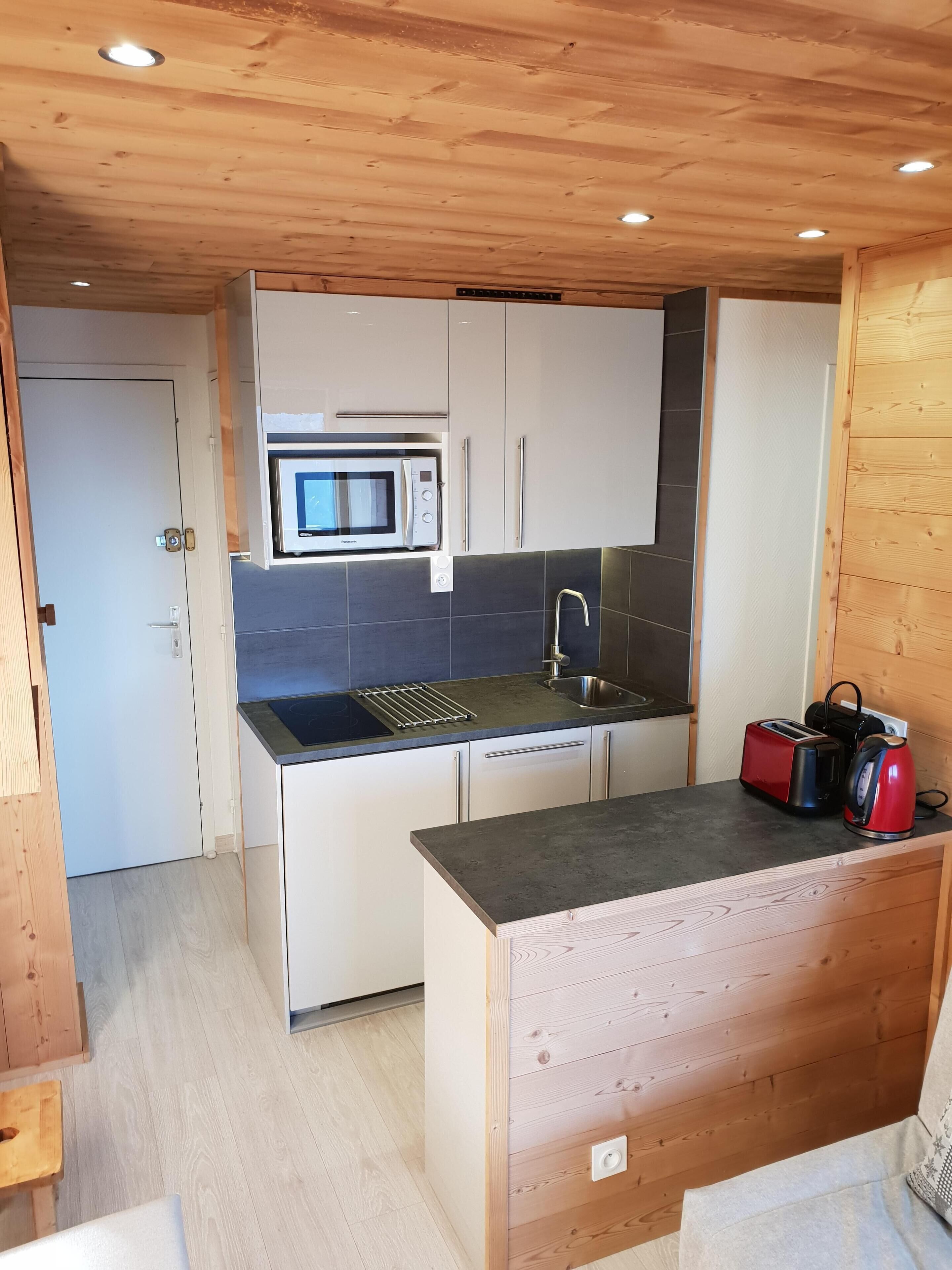 Cozy atmosphere apartment - panoramic mountain view - 50m alpe express