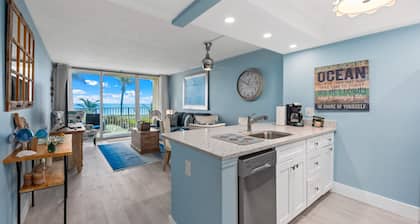 Beach Condo/ High-End Finishes/ Island Beach Resort/No Cleaning Fee/ Condo 208