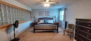 2 camere, ferro/asse da stiro, Wi-Fi gratuito, lenzuola