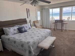 4 bedrooms, WiFi, bed sheets - Gorgeous Ocean Front Beach Home. Easy stroll to Restaurants and Night Life. (New Smyrna Beach)