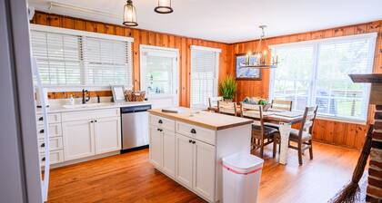 Kapteenin venelaituri - Kajakkeja, yksityinen laituri, näkymät!