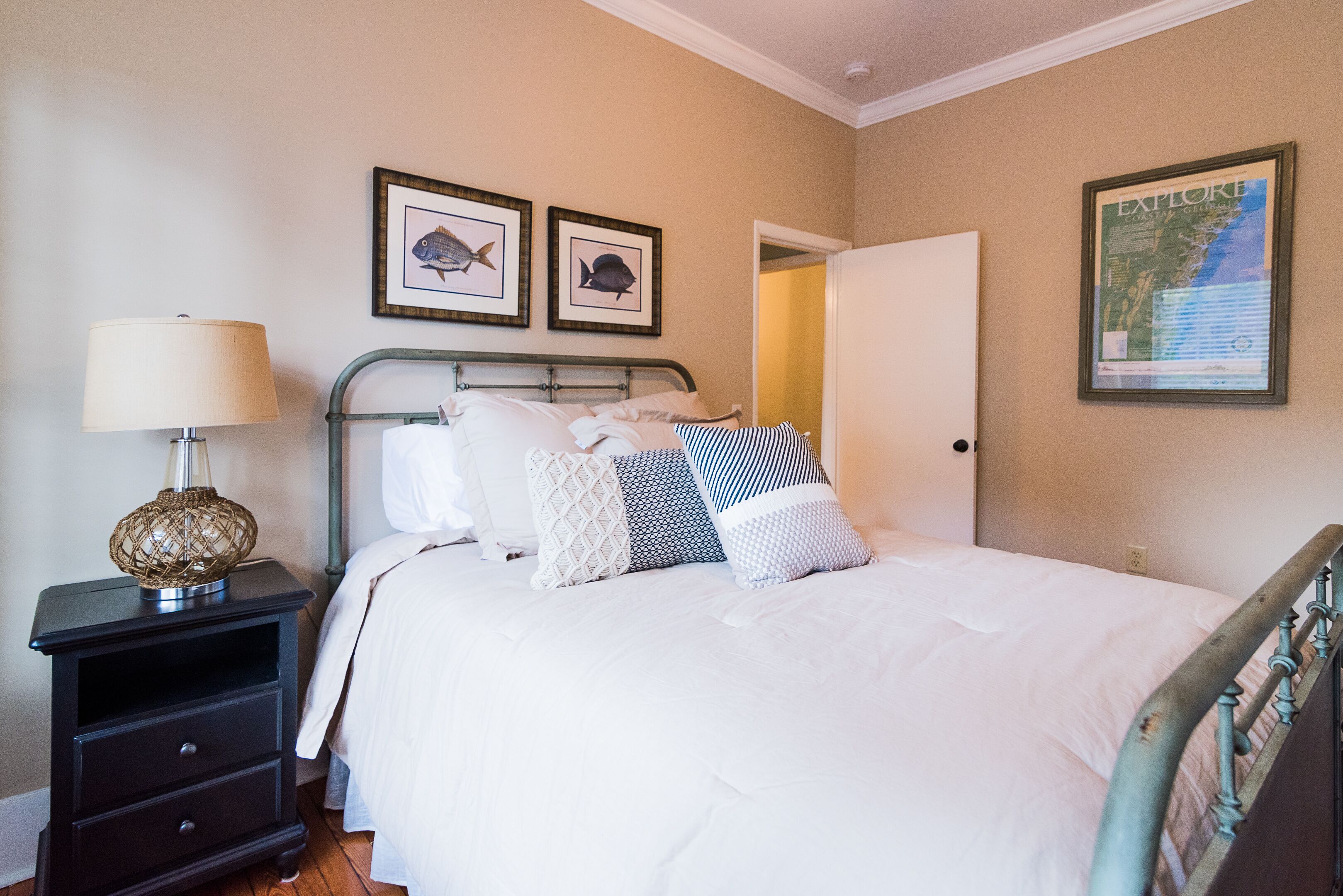 Captain's Boathouse- Kayaks, Private Dock, Views!