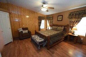 4 bedrooms, free WiFi, bed sheets