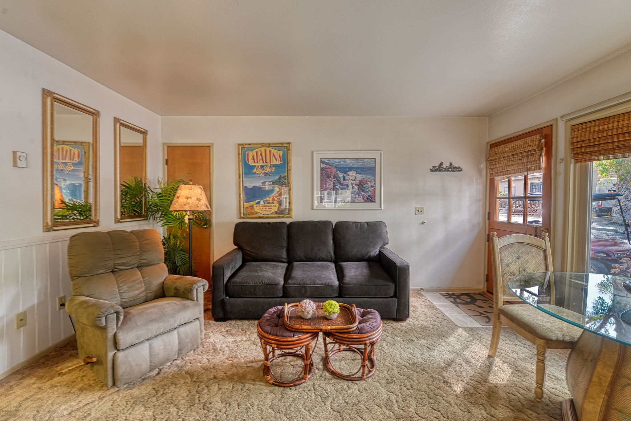 222CA: Quaint House w/ Tropical Theme Decor, ONE Block from the Beach, WIFI - 22