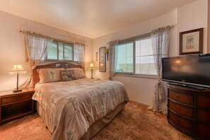 2 dormitorios, tabla de planchar con plancha, cuna de viaje y wifi