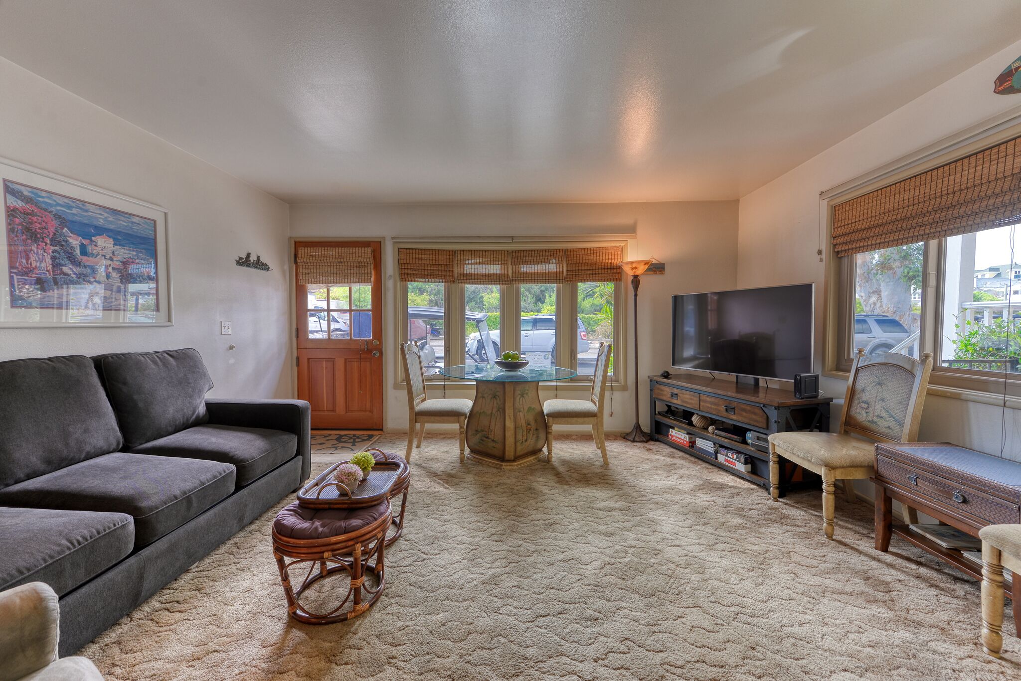 222CA: Quaint House w/ Tropical Theme Decor, ONE Block from the Beach, WIFI - 22