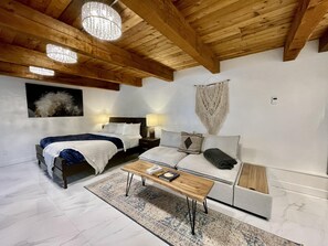 Accès au Wi-Fi (inclus), literie fournie