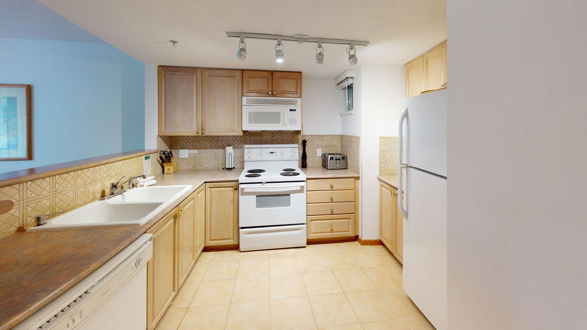 Whistler - Stoney Creek - Lagoons - LG16