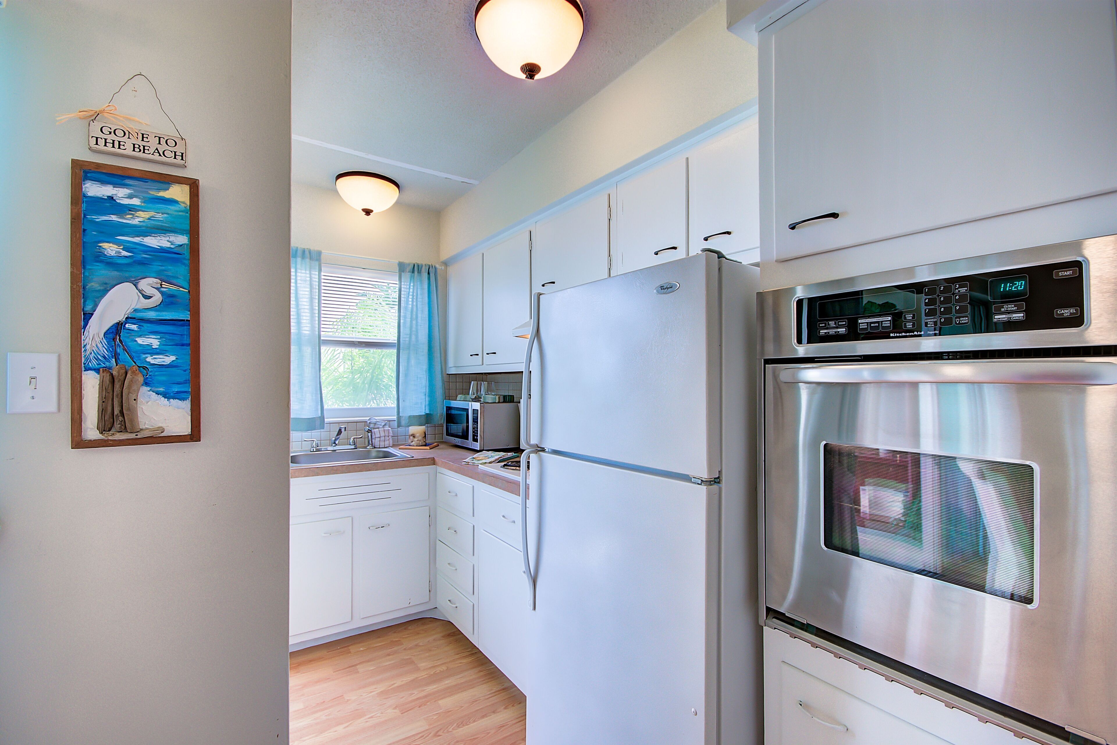 Bay Watch #6 - Weekly Beach Rental