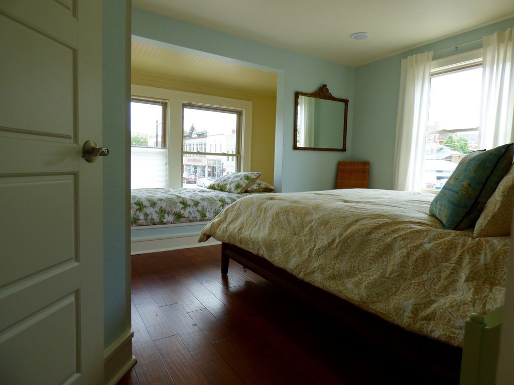 An amazing flat on Water Street in downtown Decorah