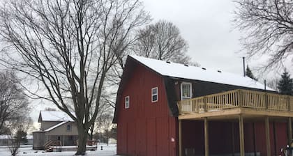 Cozy Bungalow Apartment Nested in the middle of Mother Nature.