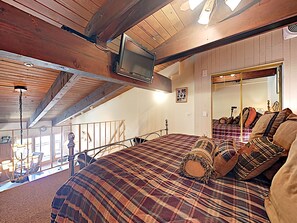 1 bedroom, iron/ironing board, travel cot, WiFi