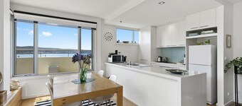 Point Grey Apartment One - Viewpoint