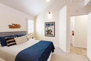 3 chambres, fer et planche à repasser, Wi-Fi, draps fournis