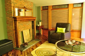 Interior - Historic Home In The South Side (Pittsburgh)