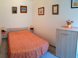 1 bedroom