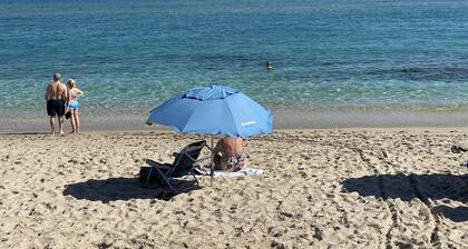 Bob's Beach House / mökki / bungalow, vain askeleen rannalle!