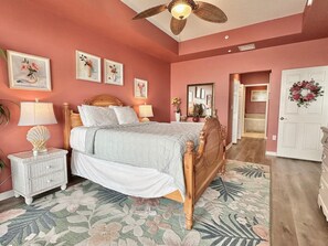 3 bedrooms, iron/ironing board, Internet, bed sheets
