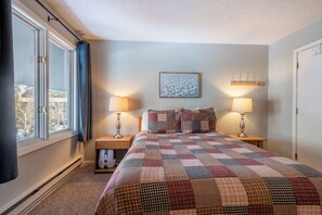 3 habitaciones, tabla de planchar con plancha y wifi gratis 