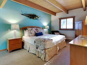 2 bedrooms, iron/ironing board, travel crib, internet