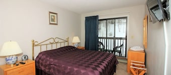 Hermoso condominio ubicado al lado de la pendiente en Pico Mtn-walk para levantar y esquiar de vuelta!