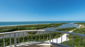 Property grounds - South Seas Tower 3 1612- Stunning Beachfront Condo just Renovated (Marco Island)