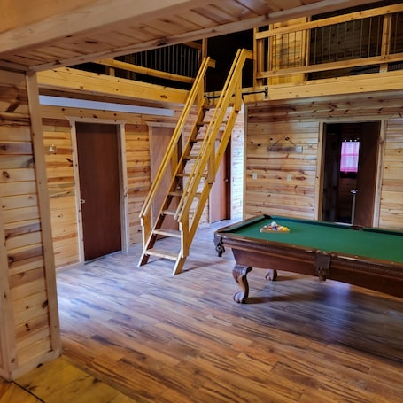 Games room. Black Hills Get-Away!