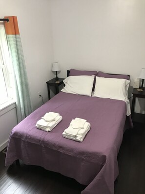 3 habitaciones, tabla de planchar con plancha y wifi gratis 