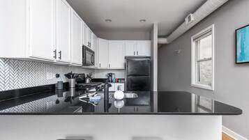 Fridge, microwave, oven, stovetop